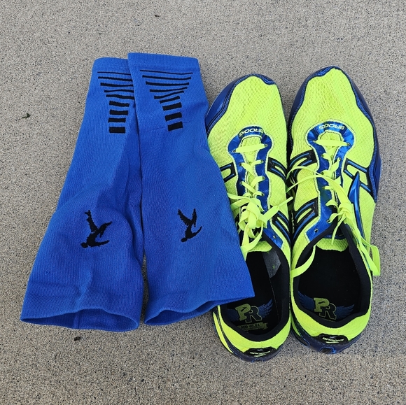 Brooks Running shoes cleats size 11.5 mens - Picture 10 of 10